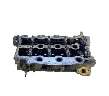 Jaguar XF X250 Engine head PM4R8Q6C064 4R8Q6C064AH 4R8Q6C064