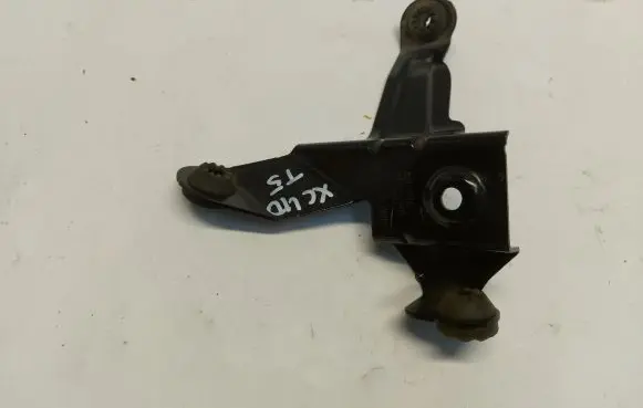 Volvo XC40 ABS pump bracket 31670431