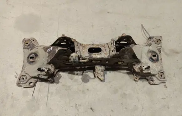 Peugeot 406 Rear subframe 