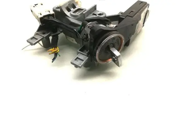 Citroen C-Crosser Ignition lock 8670A039 G8D-646M-B-P