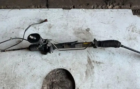 Skoda Fabia Mk1 (6Y) Steering rack 6Q1423055K