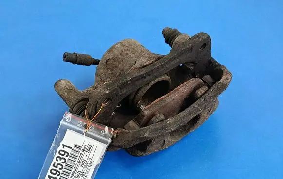Front brake caliper