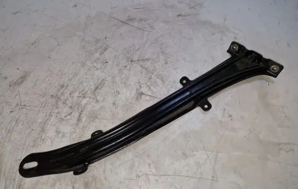Mercedes-Benz E W212 Other engine bay part A2126280224