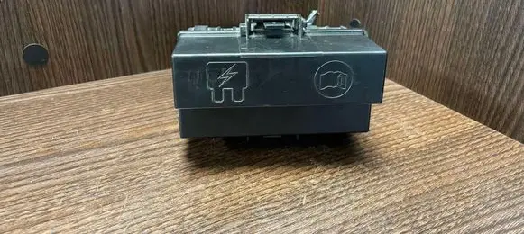 Ford Transit Fuse module 2CIT14N003AA