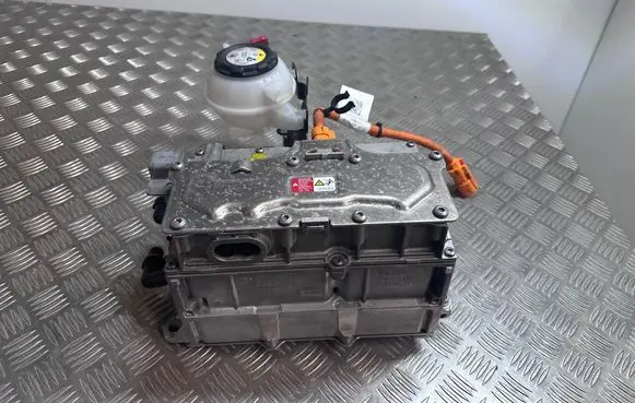 Audi A3 8Y Voltage converter/converter module 5WA907070C 10530597