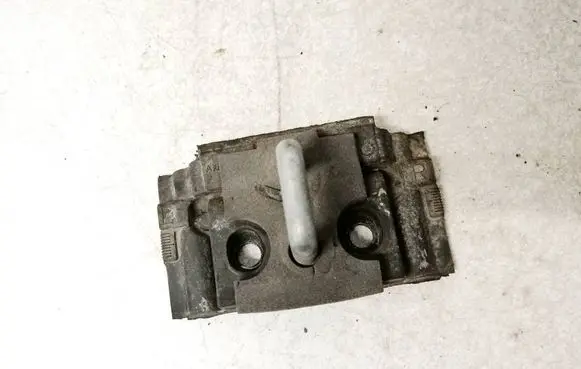 Mercedes-Benz ML W164 Rear door lock loop/hook striker a1647400132