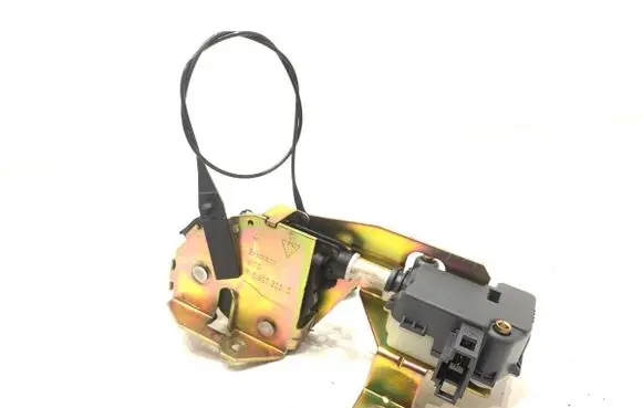 Volkswagen Touareg I Tailgate exterior lock 7L0827506D