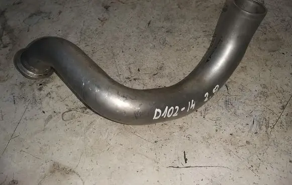 Volvo XC90 Clutch pipe/line 