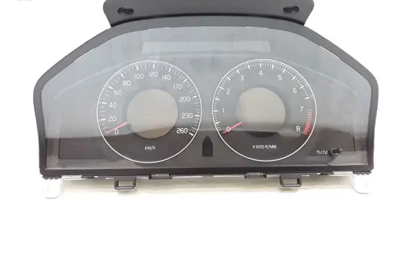 Volvo V70 Speedometer (instrument cluster) 30786622AB