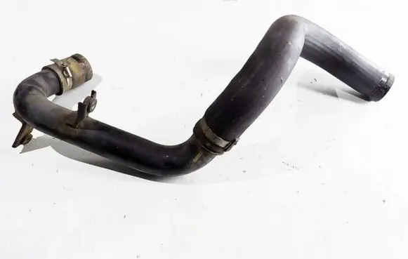 Nissan Navara D40 Engine coolant pipe/hose
