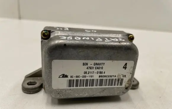 Nissan Pathfinder R51 ESP acceleration yaw rate sensor 47931EA010 06211701894 SC00C2201101