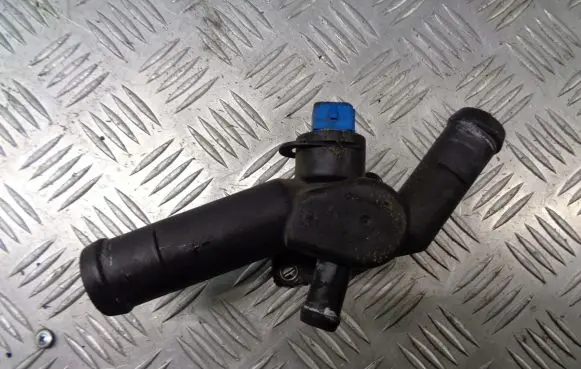 Audi A3 S3 8L Thermostat housing 