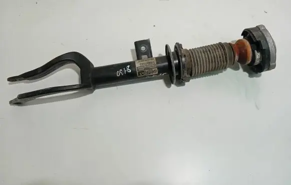 BMW 5 F10 F11 Front shock absorber/damper 6789362