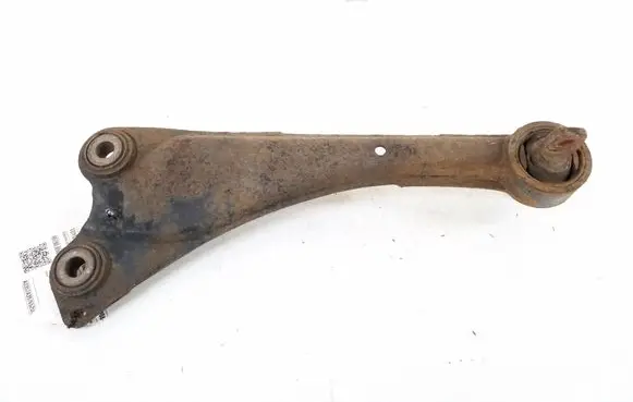 Toyota Avensis T270 Rear control arm 48780-05030