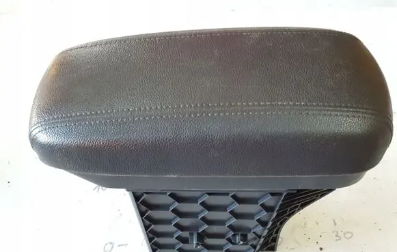 KIA Rio Armrest 