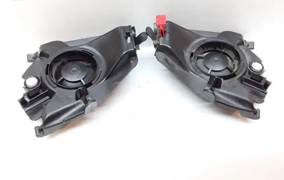 Volvo V70 Front door speaker 8633992 8633993