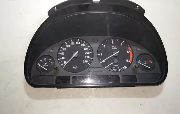 BMW 5 E39 Speedometer (instrument cluster) 6906122 62116906122