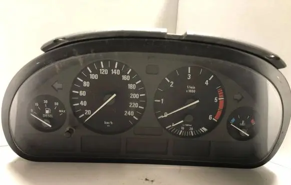 BMW 5 E39 Speedometer (instrument cluster) 110008735112 16907018 22701369