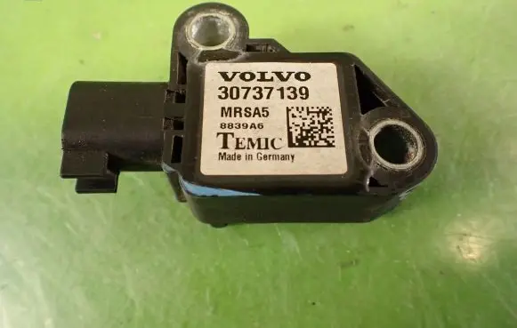 Volvo V50 Electric window control switch 30737139