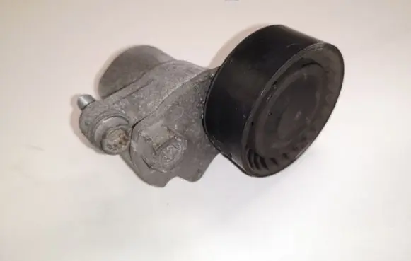 Volkswagen Golf VII Alternator belt tensioner 