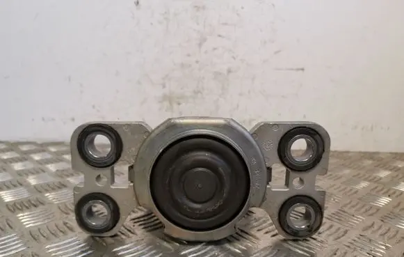 Jaguar E-Pace Engine mount bracket EJ327M121AD