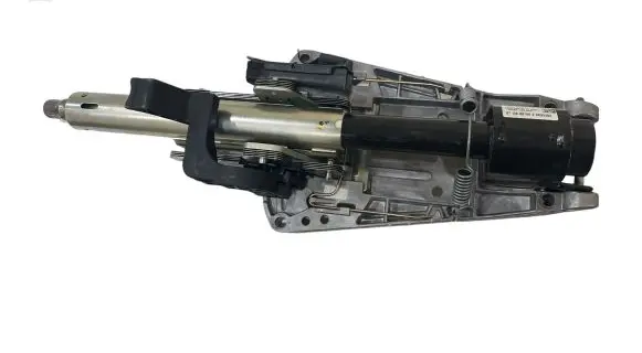 Mercedes-Benz C W204 Steering wheel axle A2044600216 113000796