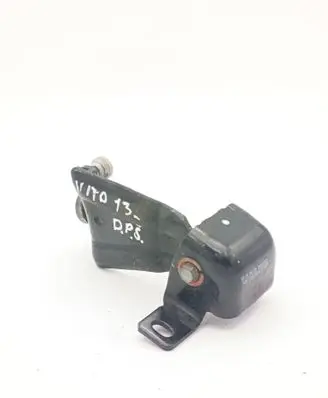 Mercedes-Benz Vito Viano W639 Sliding door middle roller runner A6397600300 ZGS004S014