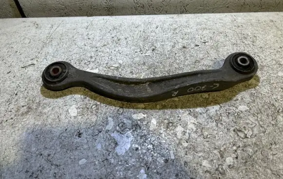 Chrysler 300 - 300C Rear control arm
