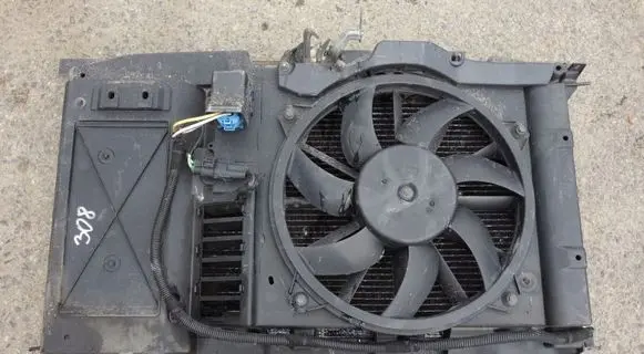 Peugeot 308 Radiator set 