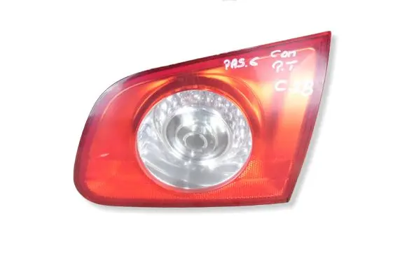 Volkswagen PASSAT B6 Rear/tail lights 