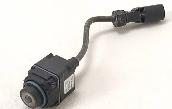 Mercedes-Benz E W212 Windshield/windscreen camera A2129052702 260715HR1605 2129052702