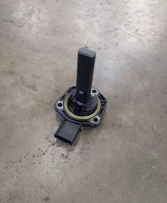 BMW 3 E46 Oil level sensor 7501786