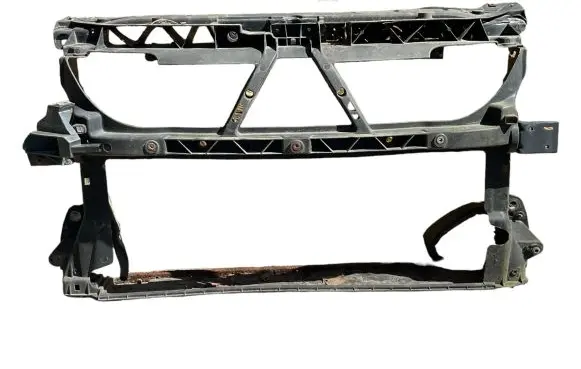 Volkswagen Phaeton Radiator support slam panel