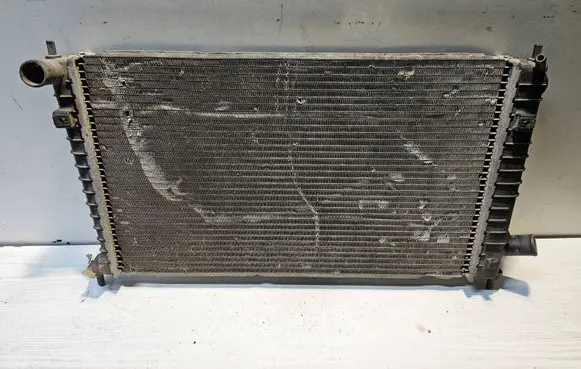 Saab 9-5 Coolant radiator 4575700 52466797