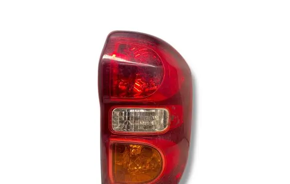 Toyota RAV 4 (XA20) Rear/tail lights
