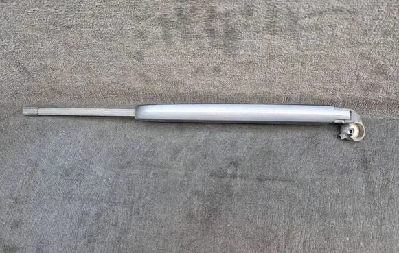 Audi Q7 4M Rear wiper blade arm 4M0955407A 4M0955407A1P9