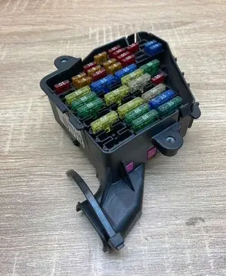 Audi A4 S4 B5 8D Fuse box set 8D1941824