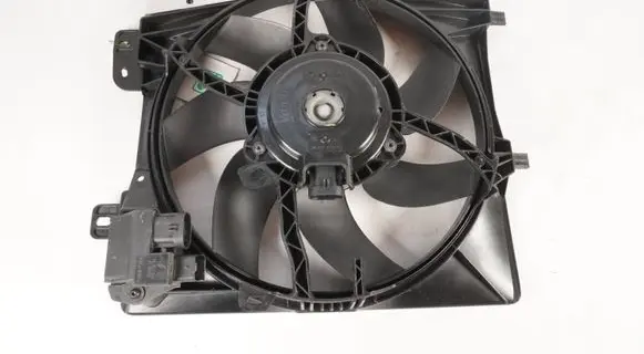 Peugeot 208 I Electric radiator cooling fan 9675280980