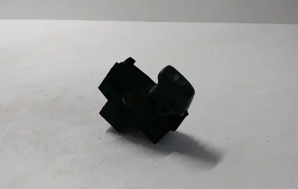 Volvo V70 Electric window control switch 9472275