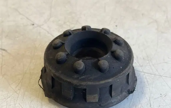 Audi A6 S6 C4 4A Rear coil spring rubber mount 443512331