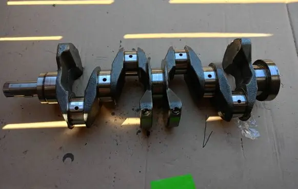 Nissan Almera N16 Crankshaft 0408250553