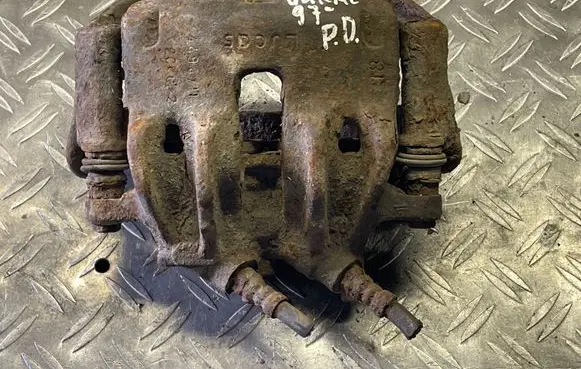 Fiat Ducato Front brake caliper