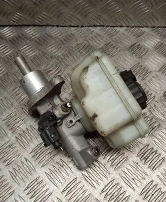Skoda Octavia Mk2 (1Z) Master brake cylinder 1K1611301C