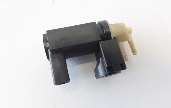 Volvo XC60 Turbo solenoid valve 31339808