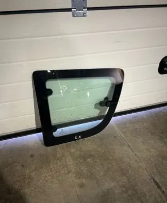 Fiat Doblo Rear side window DOT766M320AS2 43R004025
