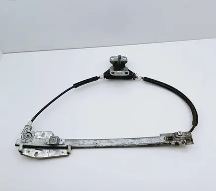 Volkswagen PASSAT B3 Rear door manual window regulator 357839401