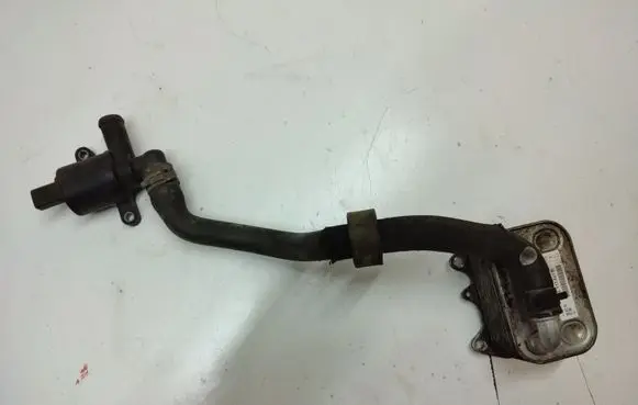Audi A6 S6 C7 4G Oil filter mounting bracket 03L117021D 6132004393 ME94G0121447