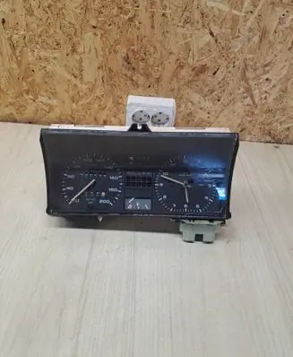 Volkswagen Golf II Speedometer (instrument cluster) 193919059A