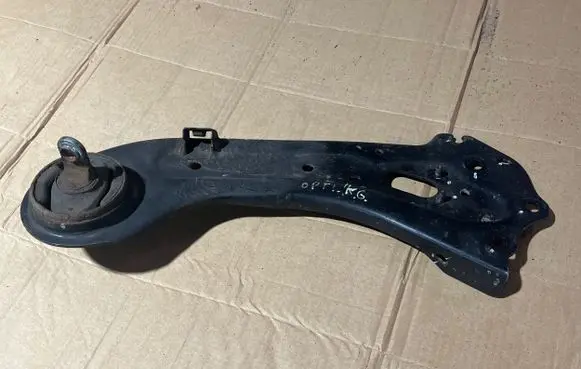 KIA Optima Rear suspension control arm 55271A8300