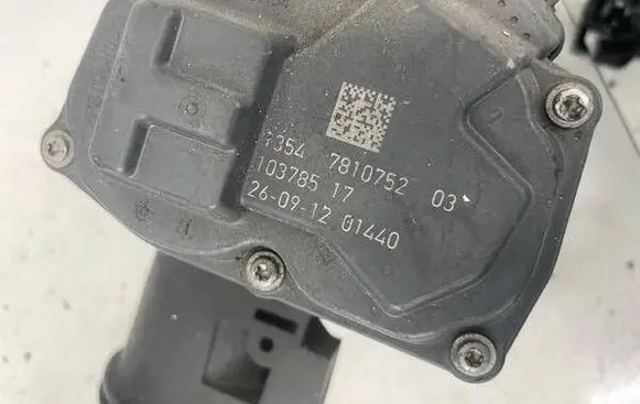 BMW 5 F10 F11 Throttle valve 13547810752 10378517